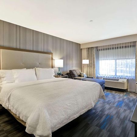 Hampton Inn & Suites Los Angeles Burbank Airport Bagian luar foto